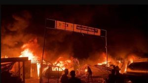 Israel Bakar Tenda Pengungsi di Gaza