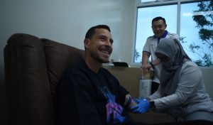 Thom Haye Tiba di Bandung Powerful Jalani Tes Medis 2025