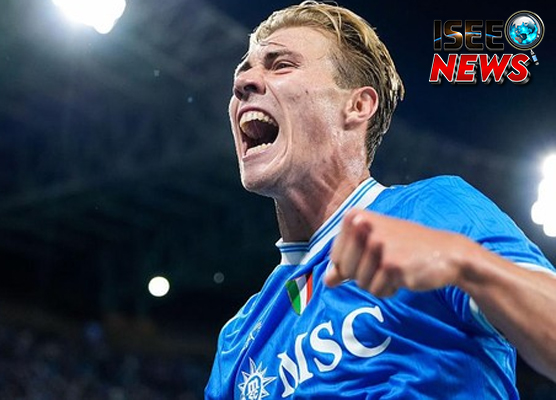 Højlund 4 Gol di Napoli Bonus MU Makin Ketinggalan