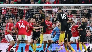 Casemiro Lepas Wild 1 Skill, MU Pimpin Nottingham