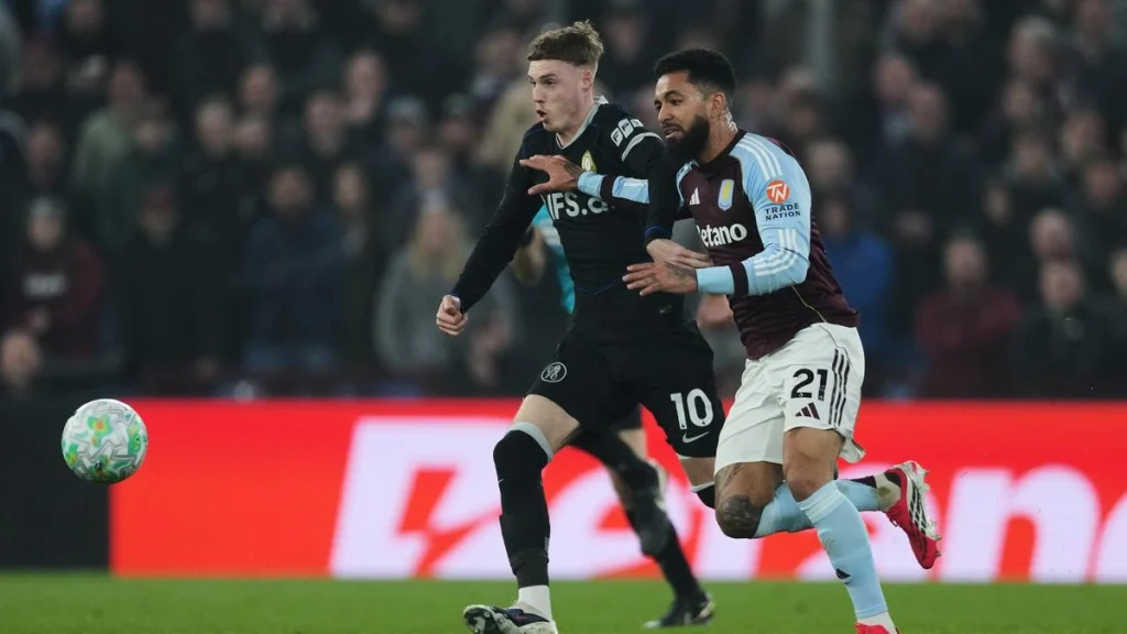 Joao Pedro Hattrick! The Blues Bantai 4-1 Super